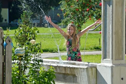 Outdoor Pictures 24