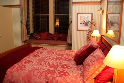 Villa Rouge B&B