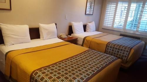 Welcome Inn on Colorado Blvd