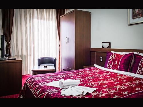 Hotel Real