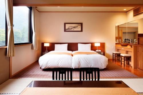 Yamanaka Onsen Kagari Kisshotei