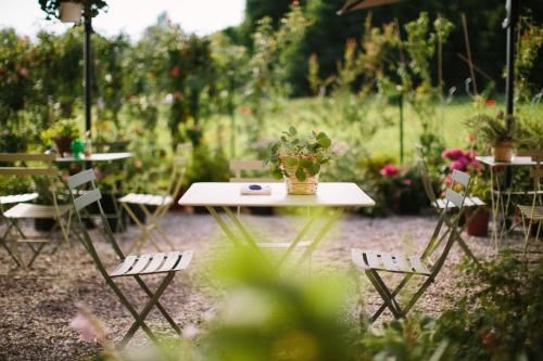 Outdoor Pictures 24