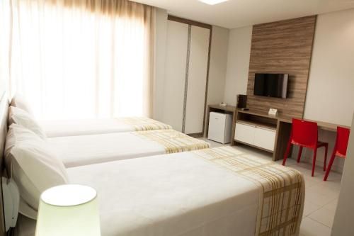 Etiqueta Hotel