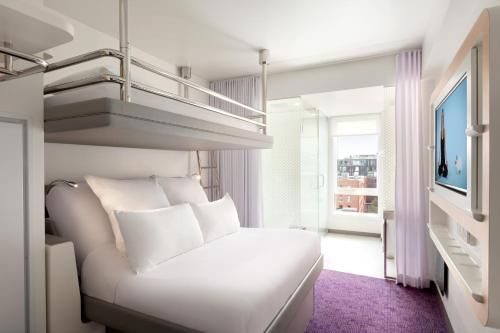 YOTEL Boston