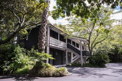 Emerald Inn on Takapuna Beach