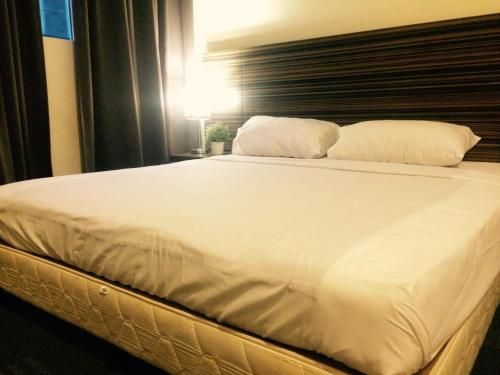 Avenue Hotel Seksyen 16