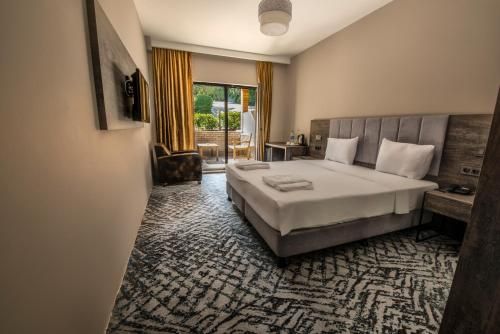 Heybeli Hotel