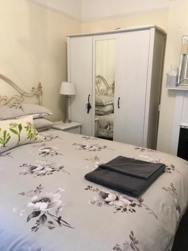Oak Tree Guest House