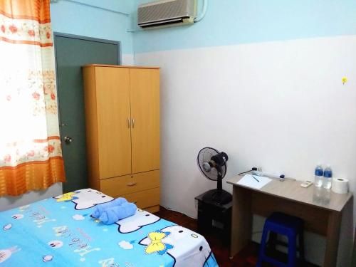 H Homestay Sibu - 500Mbps Wifi, Full Astro & Private Parking!
