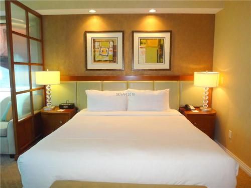 Fallon Luxury Rentals at The Signature