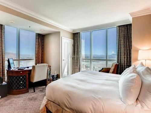 Fallon Luxury Rentals at The Signature