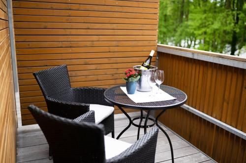 Outdoor Pictures 11