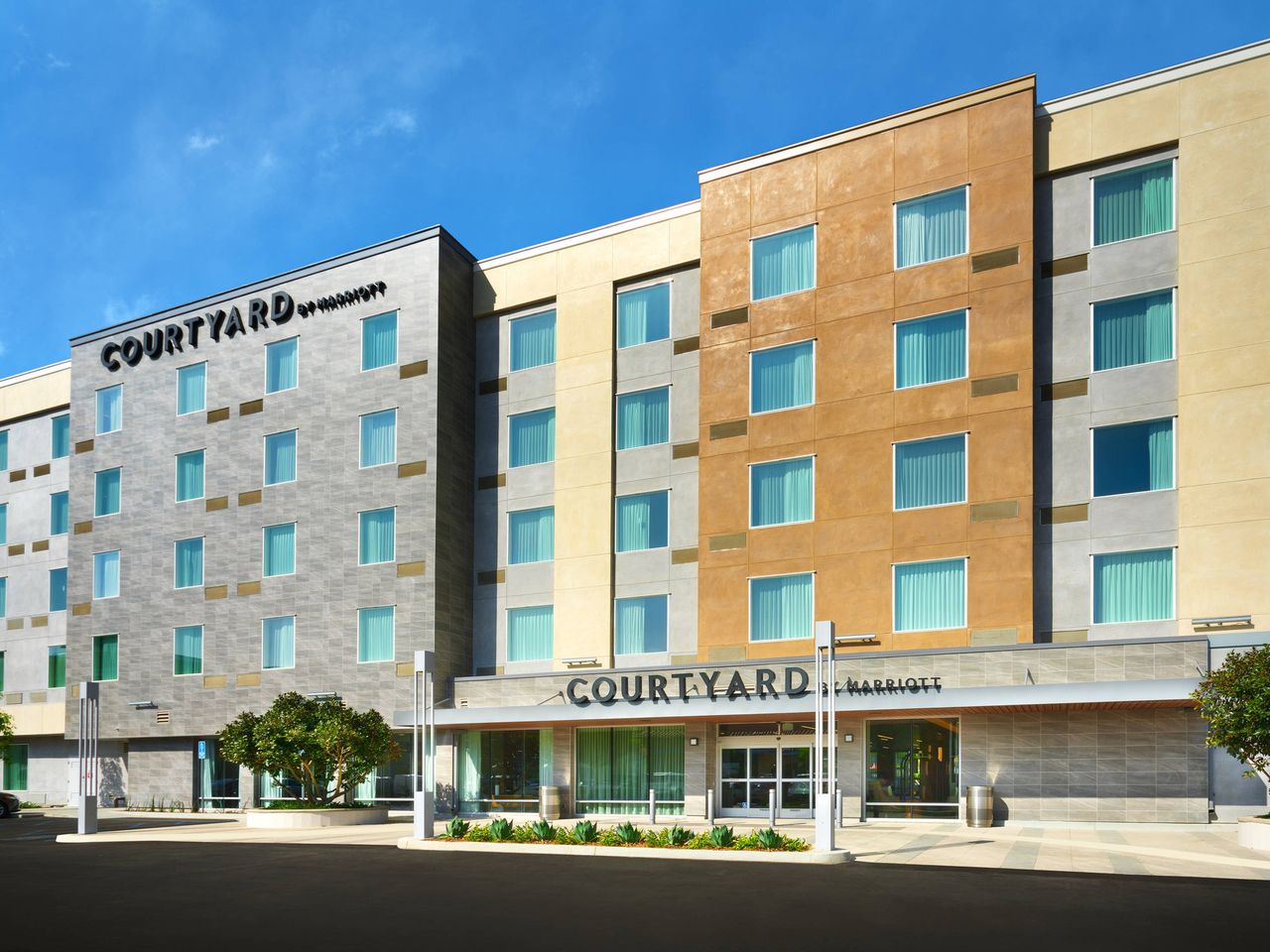 Courtyard by Marriott Los Angeles LAX/Hawthorne