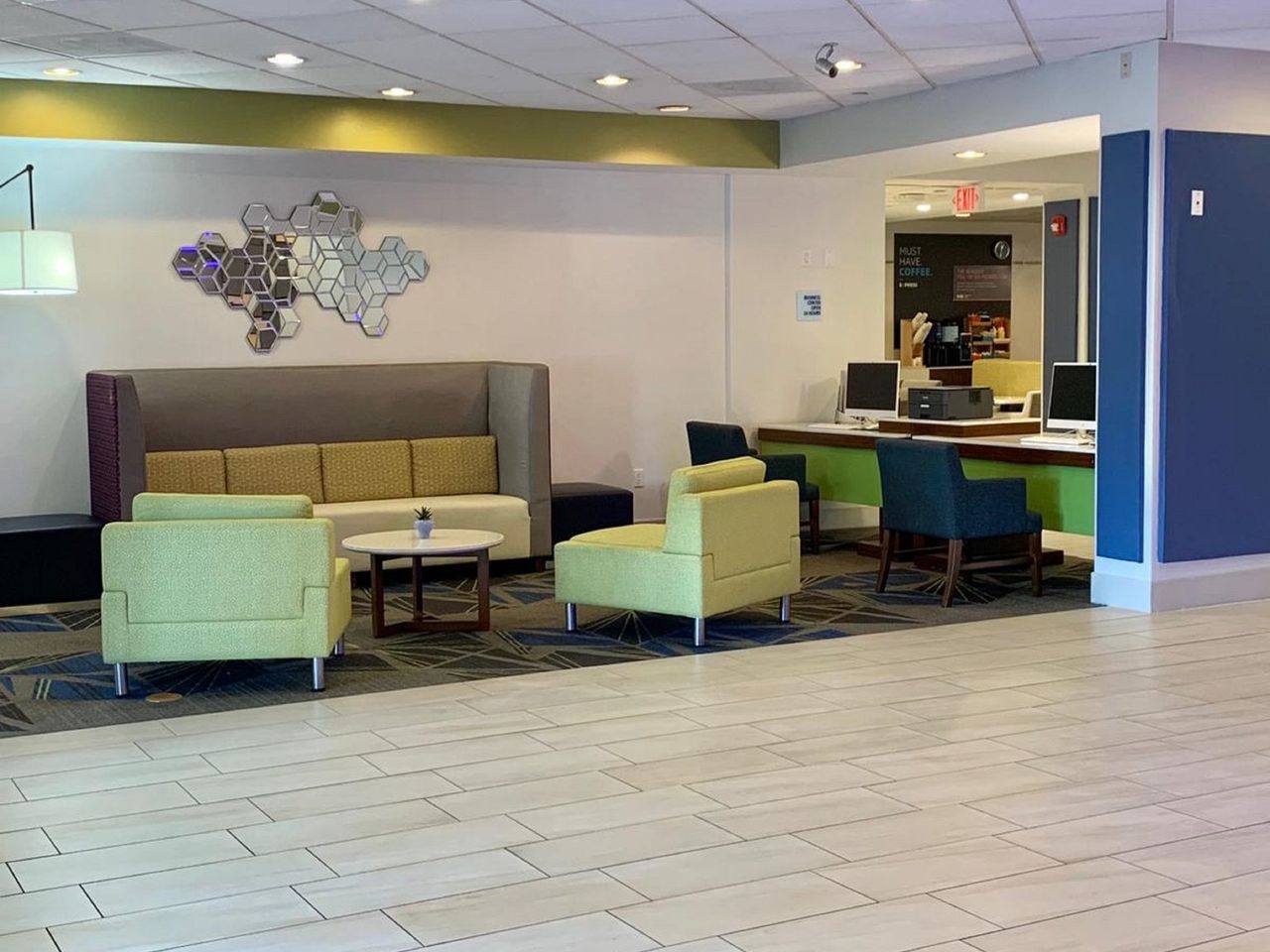 Holiday Inn Express Hotel & Suites Miami - Hialeah(Newly Renovated), an IHG Hotel