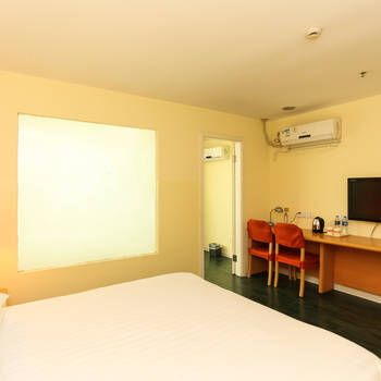 Home Inn Qidong Jianghai Road