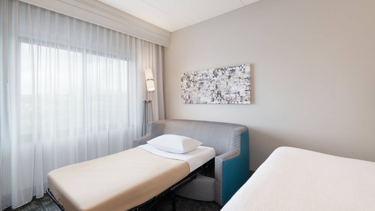 Courtyard by Marriott Pittsburgh Washington Meadow Lands