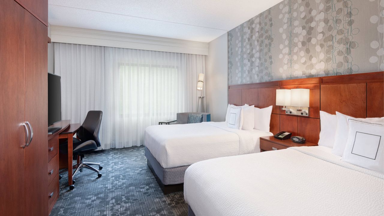 Courtyard by Marriott Pittsburgh Washington Meadow Lands