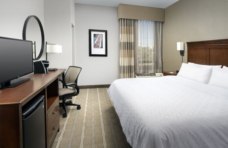 Holiday Inn Express Boston North-Woburn, an IHG Hotel