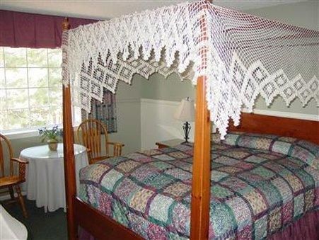 Cinnamon Bear Inn