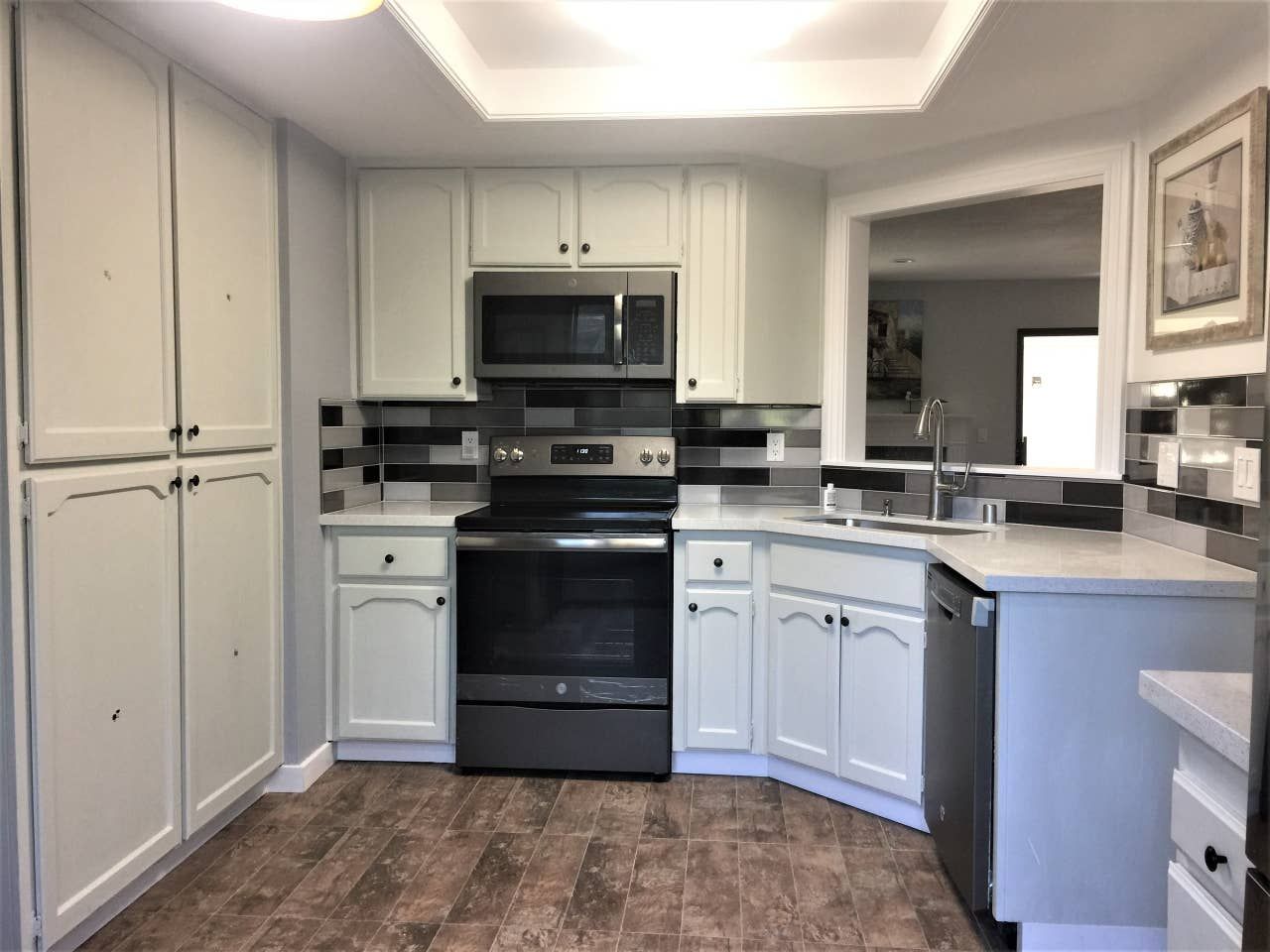 Modern 3 bedroom/2.5bath near Apple