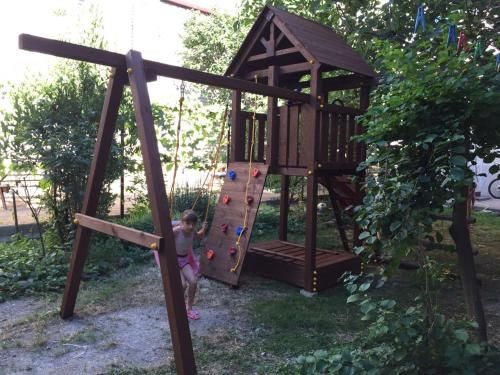 Outdoor Pictures 1