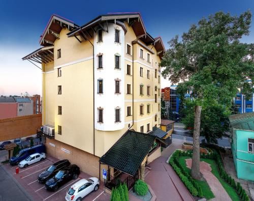Hotel Dinastiya