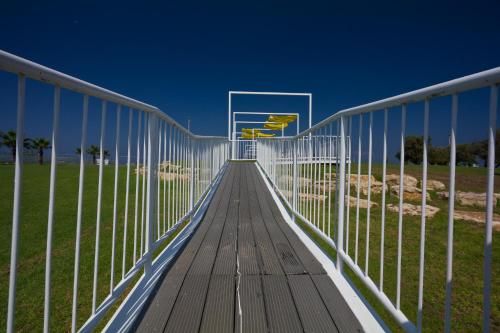 Outdoor Pictures 24