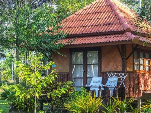 Ko Kut Ao Phrao Beach Resort (SHA Extra Plus)