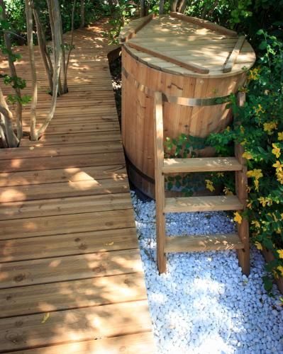 Outdoor Pictures 21