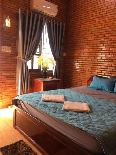 Nam Cat Tien Homestay