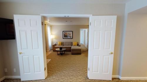 Chase Suite Hotel Newark Silicon Valley