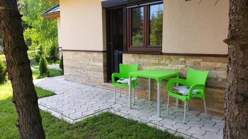 Outdoor Pictures 9