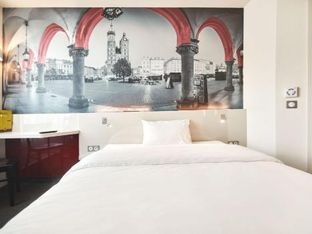 Hotel Image 1