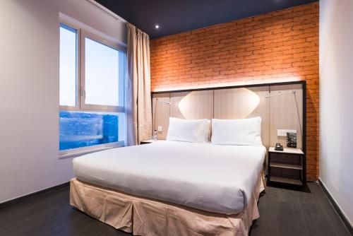 hotel-image