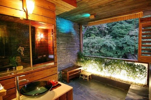Outdoor Pictures 9