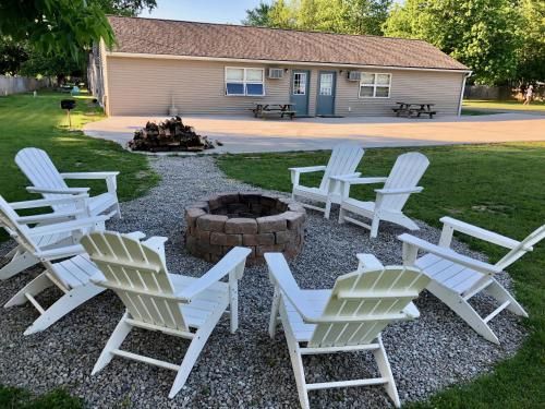 Outdoor Pictures 1