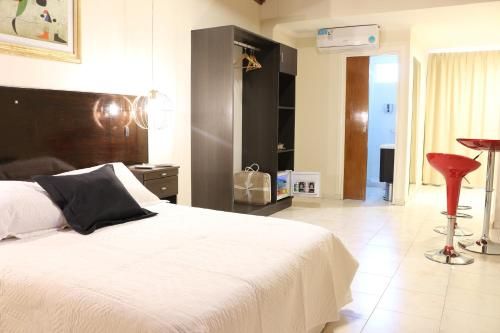 Eclat Suites Hotel Boutique