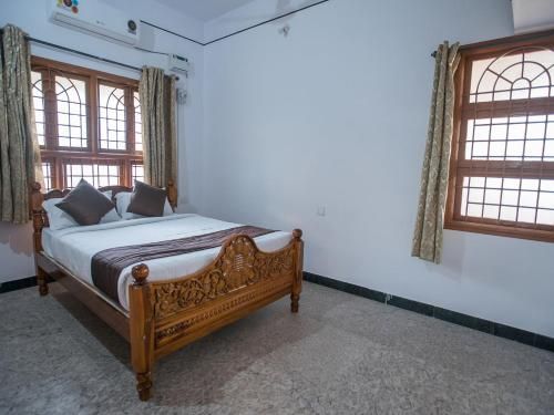 Vaccinated Staff- OYO 78183 ThreeBHK Compact Home Near Promenade Beach