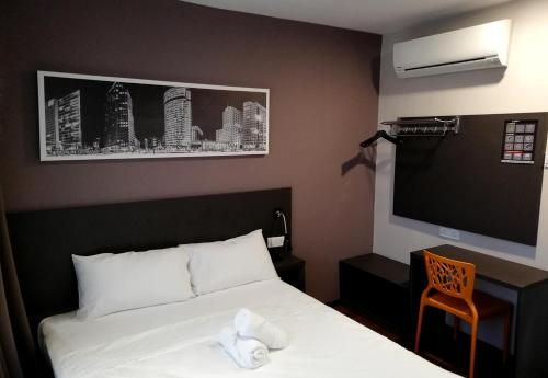 The Loft Plaza Hotel