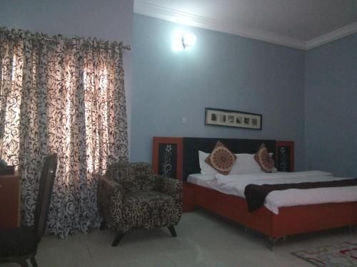 Paris Choice Hotels and Resort (Wuse)