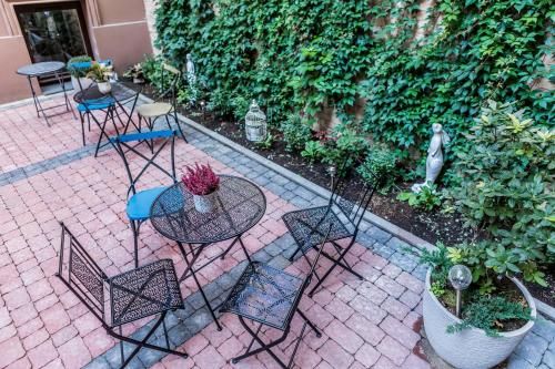 Outdoor Pictures 21