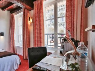 Hotel Image 2