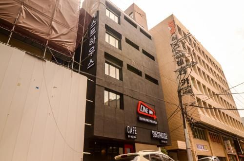 One Way Guesthouse Busan