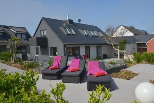 Outdoor Pictures 24