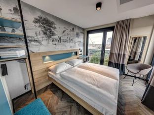 Hotel Image 1