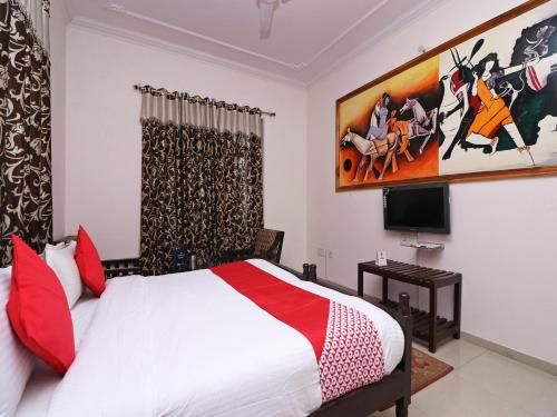 OYO 17284 Hotel Vrindavan Palace