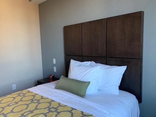 Voyage Hotel