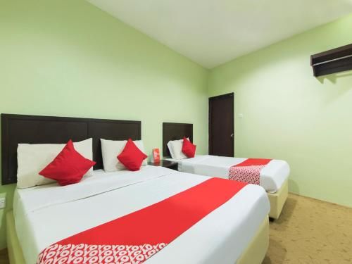 OYO 1102 Amani Hotel