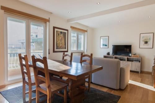LovelyStay - 2 Bedroom Belem Wonder