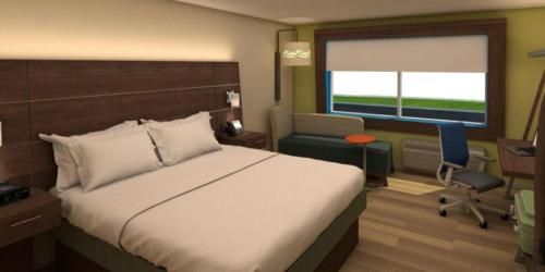 Holiday Inn Express & Suites - Denton South, an IHG Hotel